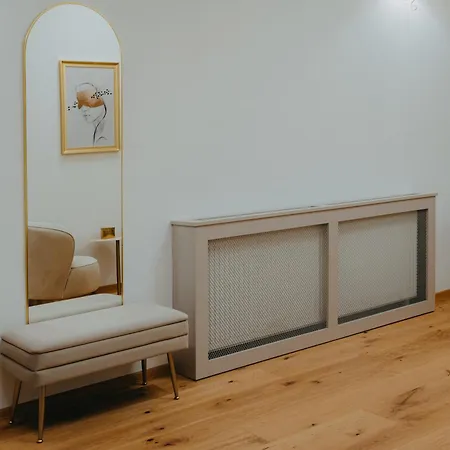 Contessa Apartament *